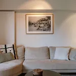 Casiola - Elegant Seaside Getaway In