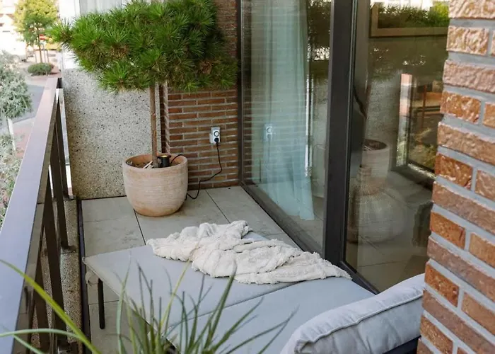 Casiola - Elegant Seaside Getaway In Knokke-Heist