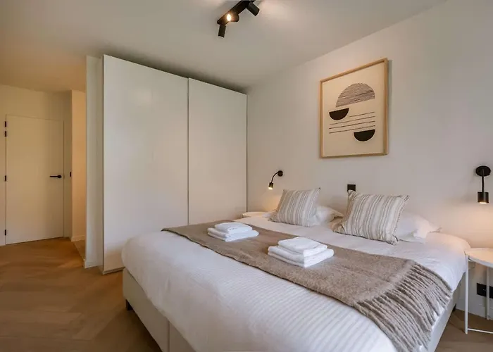 Casiola - Elegant Seaside Getaway In Appartamento *